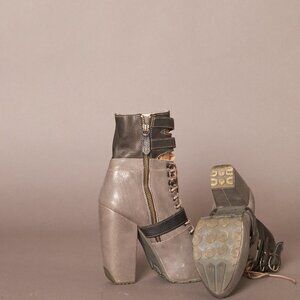 Miista Andee Platform Buckle Gray Heels Boots 2011